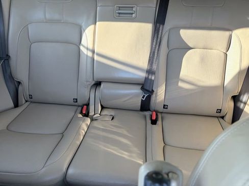 Used 2018 Land Rover Range Rover HSE AWD/4WD image 9