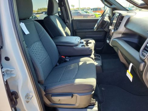 New 2026 RAM 2500 Tradesman AWD/4WD image 22