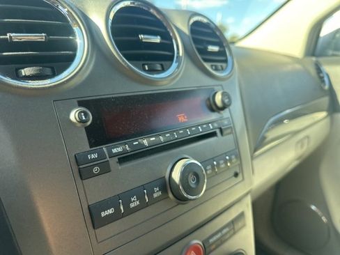Used 2008 Saturn Vue XR image 16
