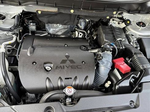 Used 2024 Mitsubishi Outlander Sport AWD image 21