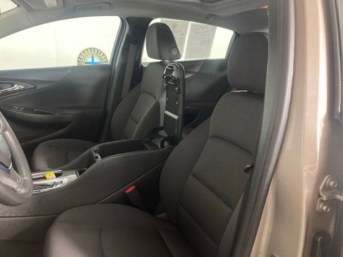 Used 2024 Chevrolet Malibu LT image 10