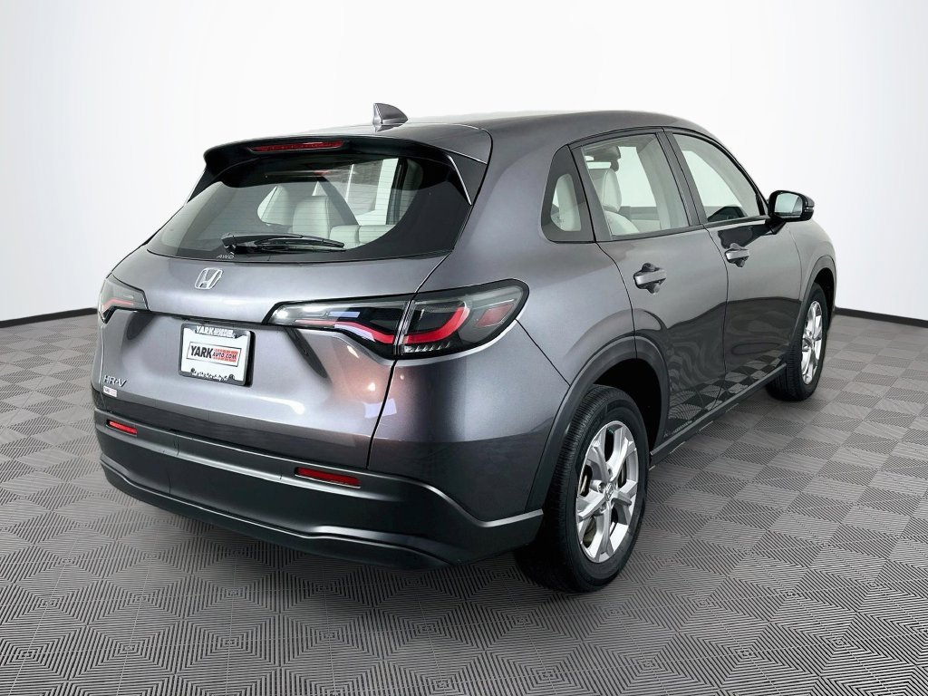Used 2024 Honda HR-V LX image 9