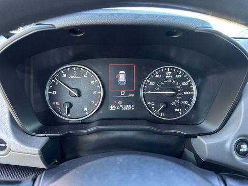 Used 2024 Subaru Crosstrek 2.0i Premium w/ Popular Package #3 image 15