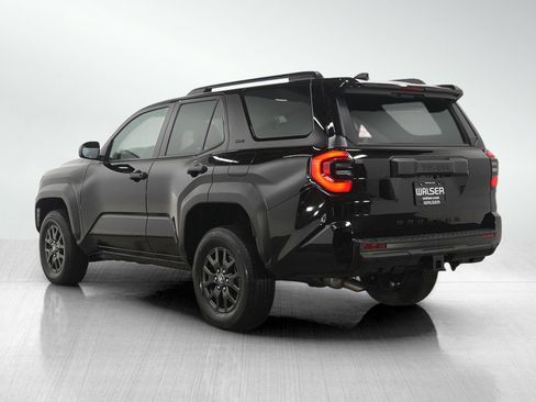 Used 2025 Toyota 4Runner SR5 image 3