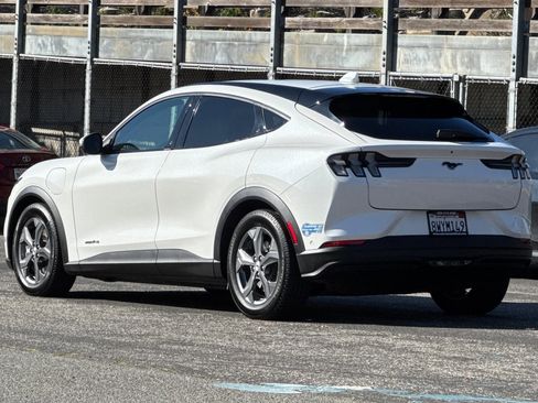 Certified 2021 Ford Mustang Mach-E Select w/ Comfort/Technology Package image 6