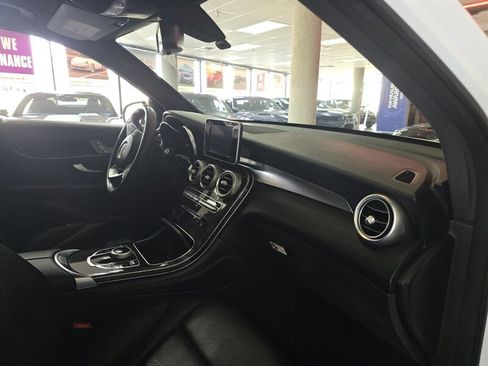 Used 2018 Mercedes-Benz GLC 300 image 14