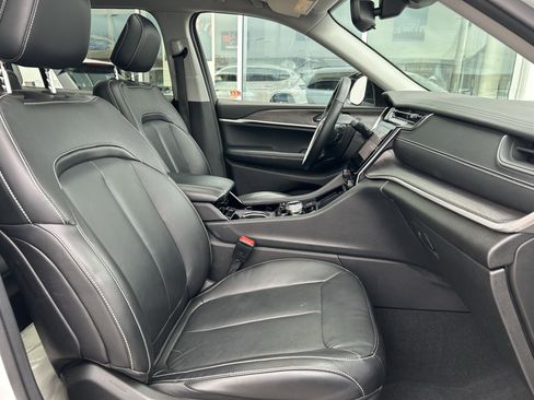 Used 2022 Jeep Grand Cherokee L Limited image 29