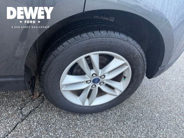 Used 2016 Ford Edge SEL w/ Equipment Group 201A AWD/4WD image 17