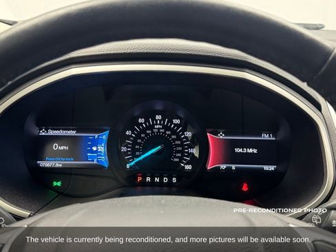Used 2017 Ford Edge SEL w/ Equipment Group 201A FWD image 13