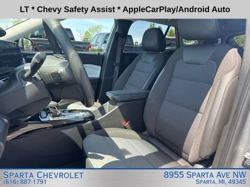 Used 2024 Chevrolet Trax LT FWD image 13