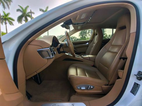 Used 2015 Porsche Panamera S RWD image 24