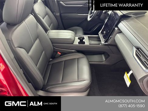 New 2026 GMC Acadia Elevation w/ Elevation Premium Package FWD image 15