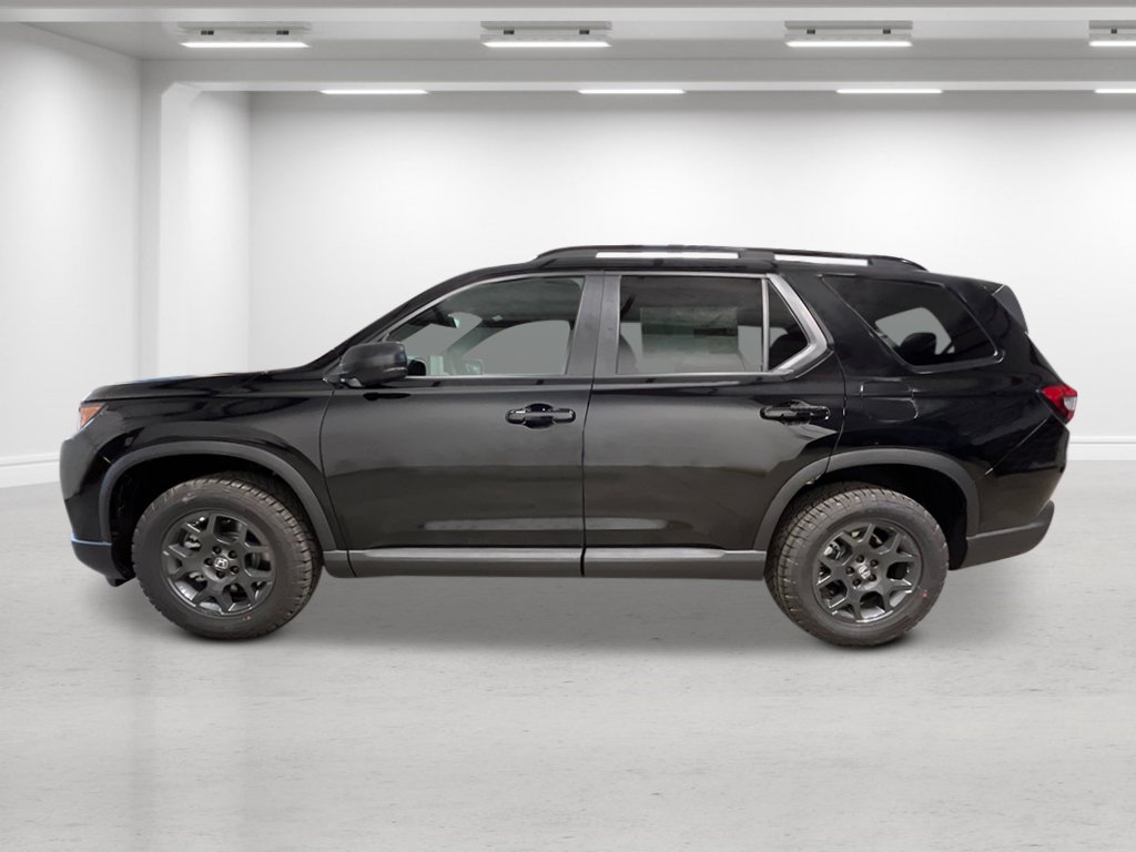 New 2026 Honda Pilot TrailSport image 2