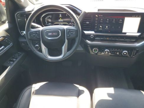 Used 2023 GMC Sierra 1500 Elevation w/ LPO, Elevation Black Package image 15