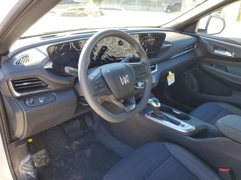 New 2026 Buick Envista Preferred w/ Convenience II Package image 19