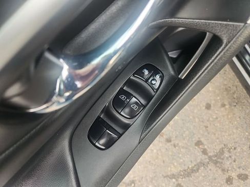 Used 2016 Nissan Altima 2.5 SL w/ 2.5 Technology Package image 13