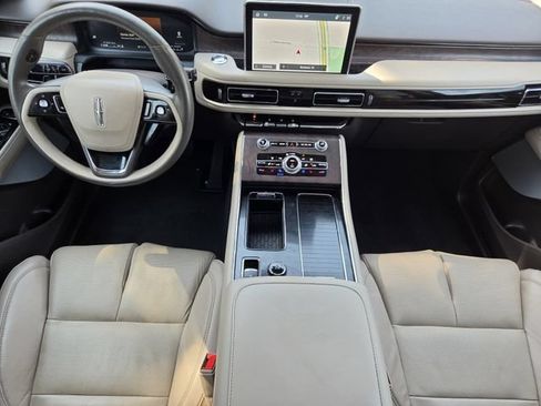 Used 2023 Lincoln Aviator Reserve w/ Equipment Group 201A AWD/4WD image 33