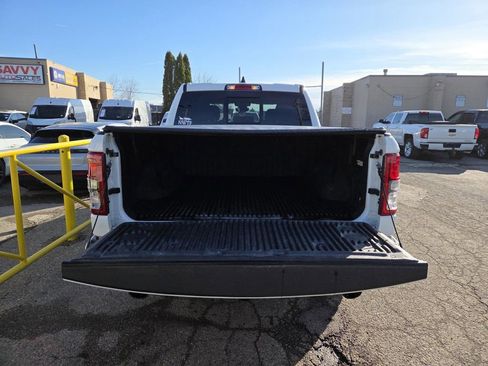 Used 2021 RAM 1500 Big Horn image 16