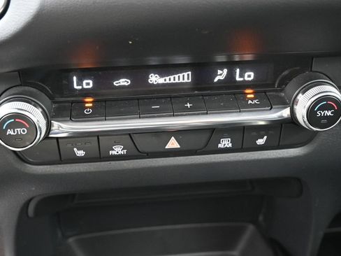 Used 2023 MAZDA CX-30 AWD 2.5 S w/ Premium Package image 27