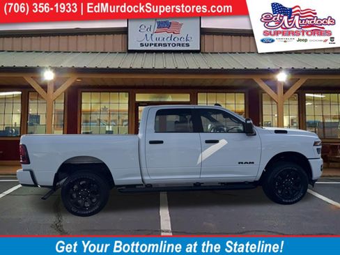 Used 2025 RAM 2500 Big Horn AWD/4WD image 1