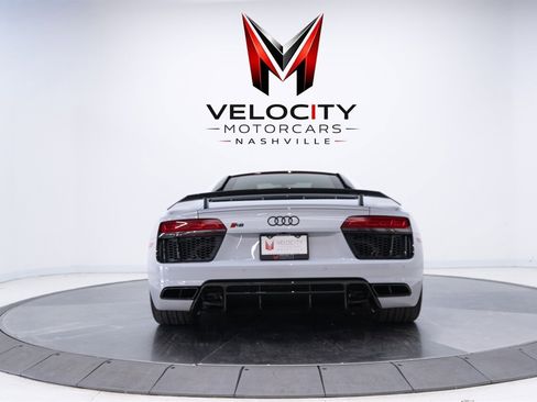 Used 2018 Audi R8 V10 plus AWD/4WD image 7