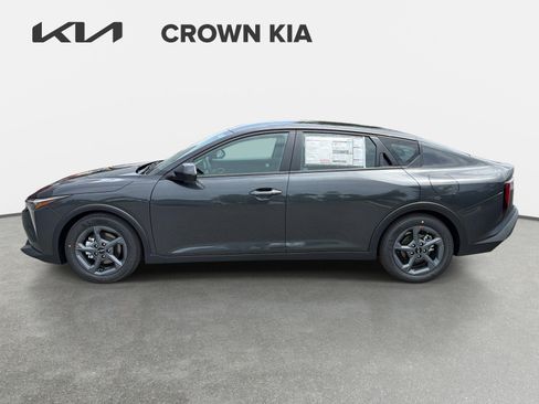 New 2026 Kia K4 FWD image 8