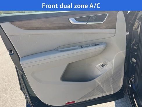 New 2026 Volkswagen Atlas SE image 7