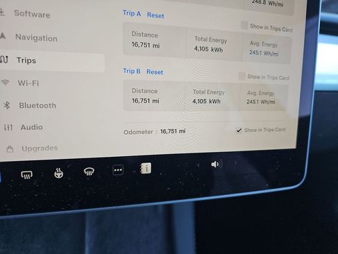 Used 2023 Tesla Model 3 Standard Range RWD image 18