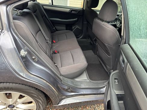 Used 2015 Subaru Legacy 2.5i Premium AWD/4WD image 16