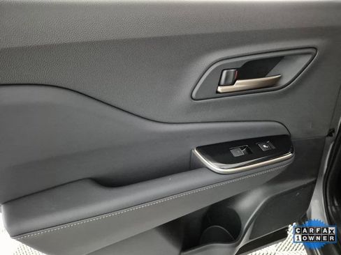 Used 2025 Toyota Crown XLE image 10