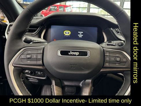 New 2026 Jeep Grand Cherokee Laredo image 19