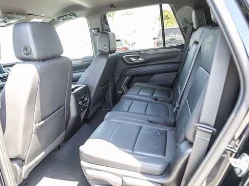 Used 2023 Chevrolet Tahoe LT w/ Luxury Package RWD image 18