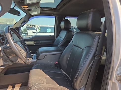 Used 2013 Ford F350 Lariat w/ Lariat Interior Pkg AWD/4WD image 8