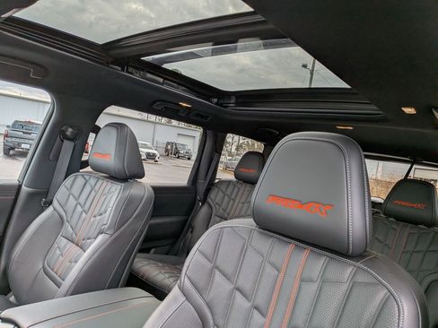 Certified 2025 Nissan Armada PRO-4X w/ Pro-4X Premium Package AWD/4WD image 26