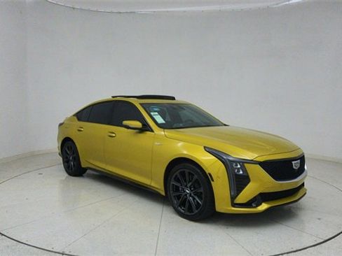 Used 2025 Cadillac CT5 V w/ Technology Package image 63