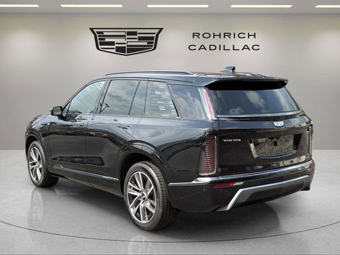 Certified 2026 Cadillac Vistiq Sport w/ LPO, Floor Liner Package AWD/4WD image 8