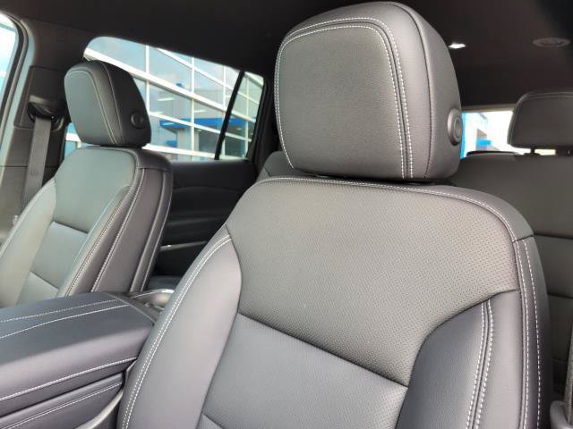 New 2027 Chevrolet Traverse LT w/ Midnight/Sport Edition AWD/4WD image 11