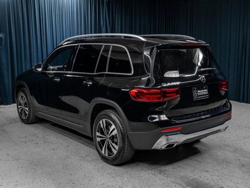New 2025 Mercedes-Benz GLB 250 image 9