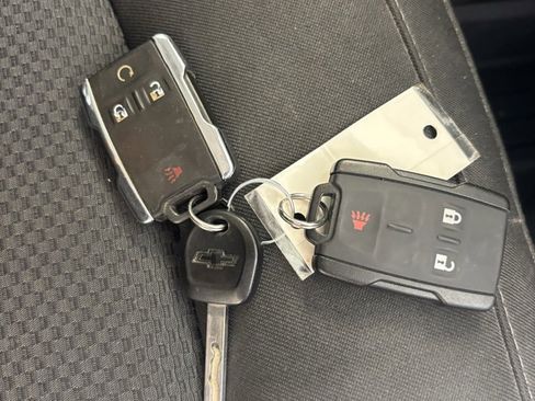 Used 2021 Chevrolet Colorado LT w/ Redline Special Edition image 26