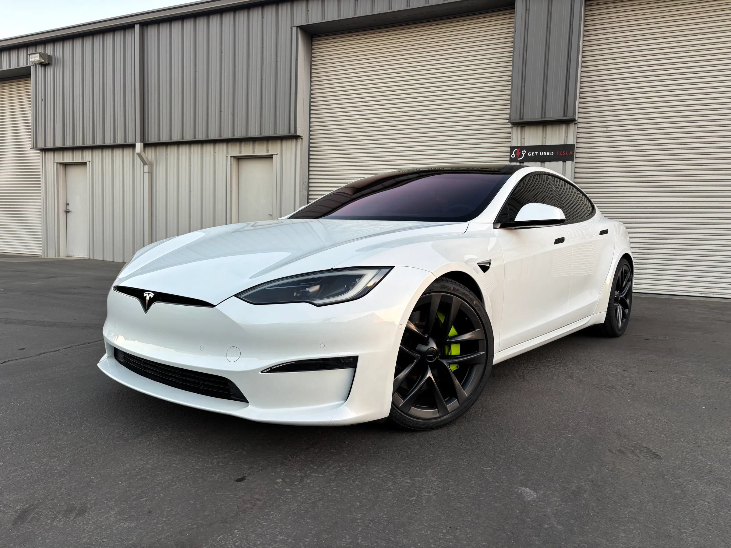 Used 2022 Tesla Model S Standard Range AWD/4WD image 4
