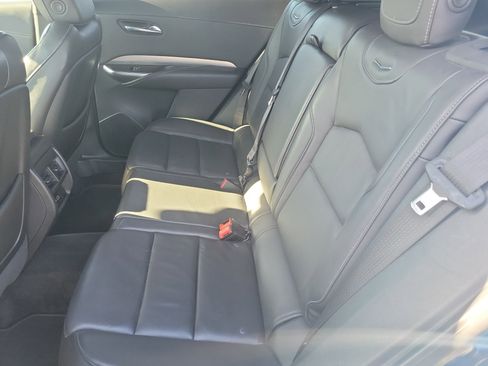 Used 2019 Cadillac XT4 Premium Luxury image 14