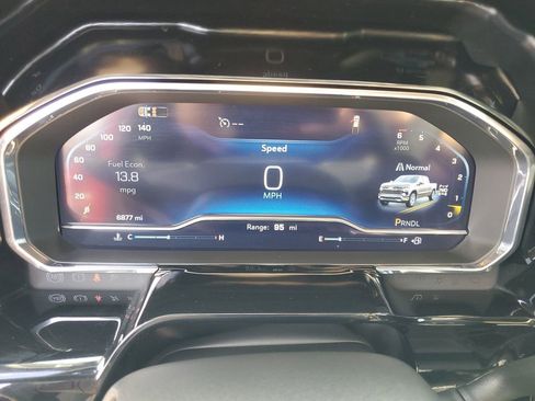 Used 2025 Chevrolet Silverado 1500 RST AWD/4WD image 13