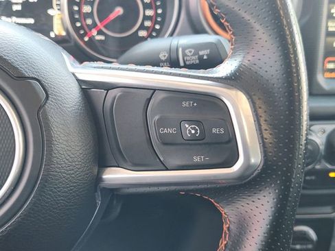 Used 2022 Jeep Gladiator Mojave w/ LED Lighting Group AWD/4WD image 23