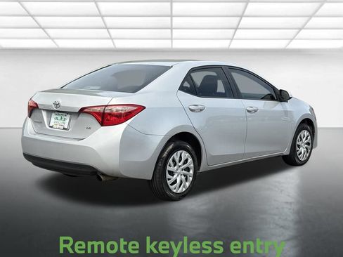 Used 2019 Toyota Corolla LE FWD image 18