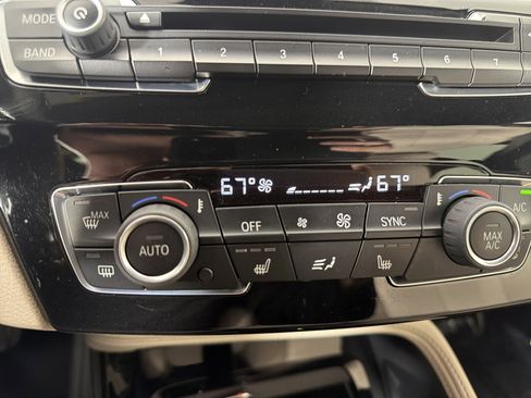 Used 2018 BMW X2 xDrive28i w/ Convenience Package AWD/4WD image 13