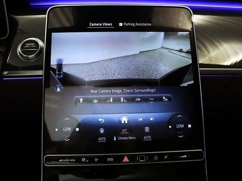 Used 2024 Mercedes-Benz S 63 AMG S w/ Carbon Fiber Exterior Package image 29