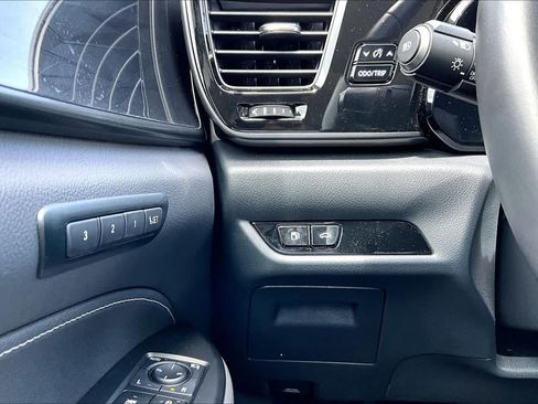 Used 2025 Lexus NX 250 FWD w/ Accessory Package (Z1) image 36