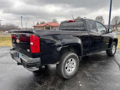 Used 2018 Chevrolet Colorado W/T w/ WT Convenience Package image 4