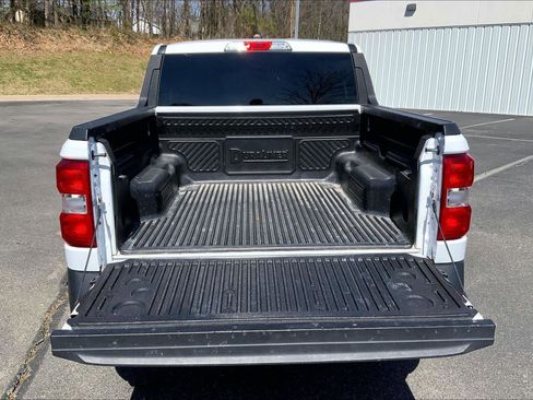 Used 2022 Ford Maverick XL image 24