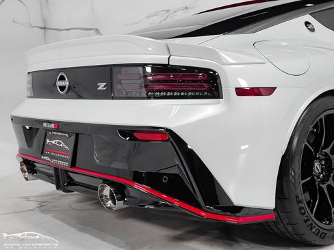 Used 2024 Nissan Z NISMO w/ Floor Mat Package RWD image 22